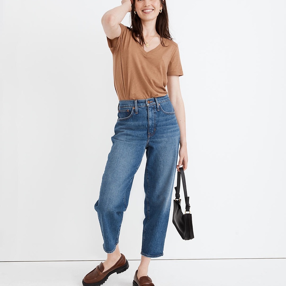 Petite Balloon Jeans in Ellisboro Wash